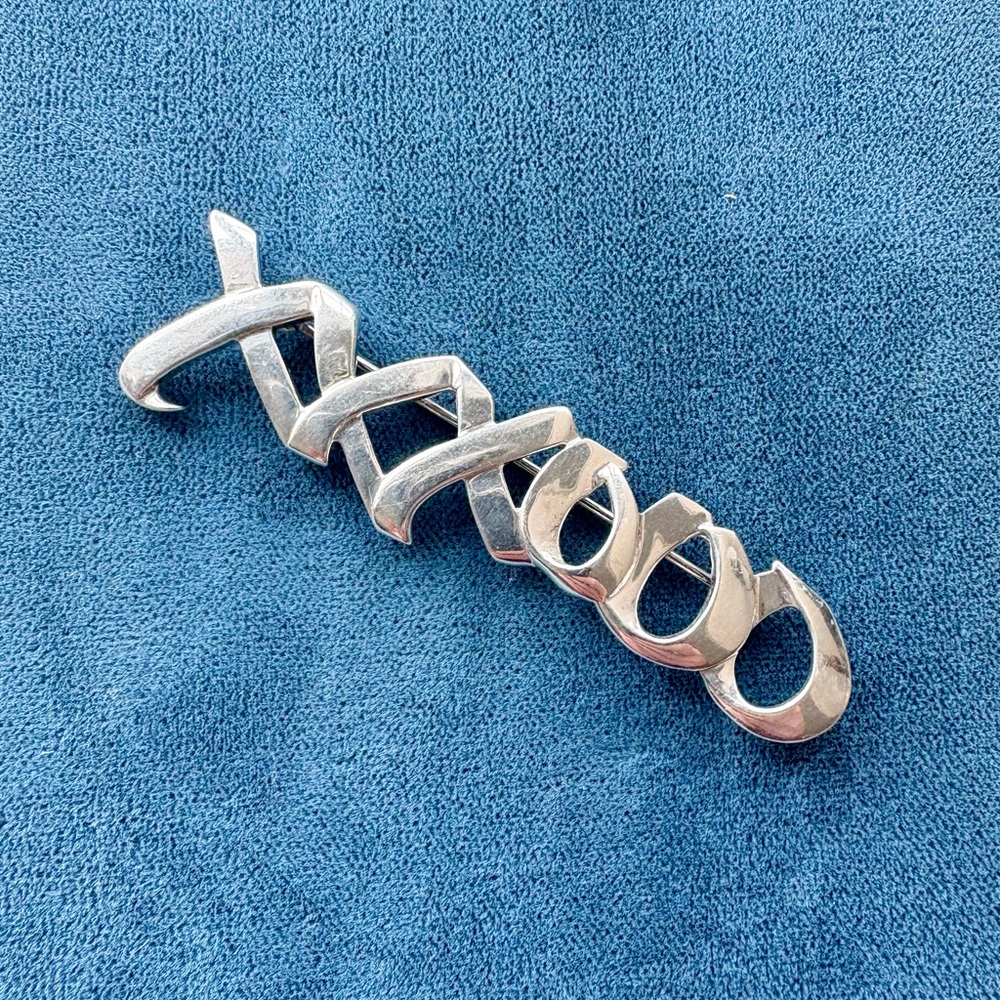 Paloma Picasso for Tiffany & Co. Discontinued “Kisses” Brooch 925 Sterling